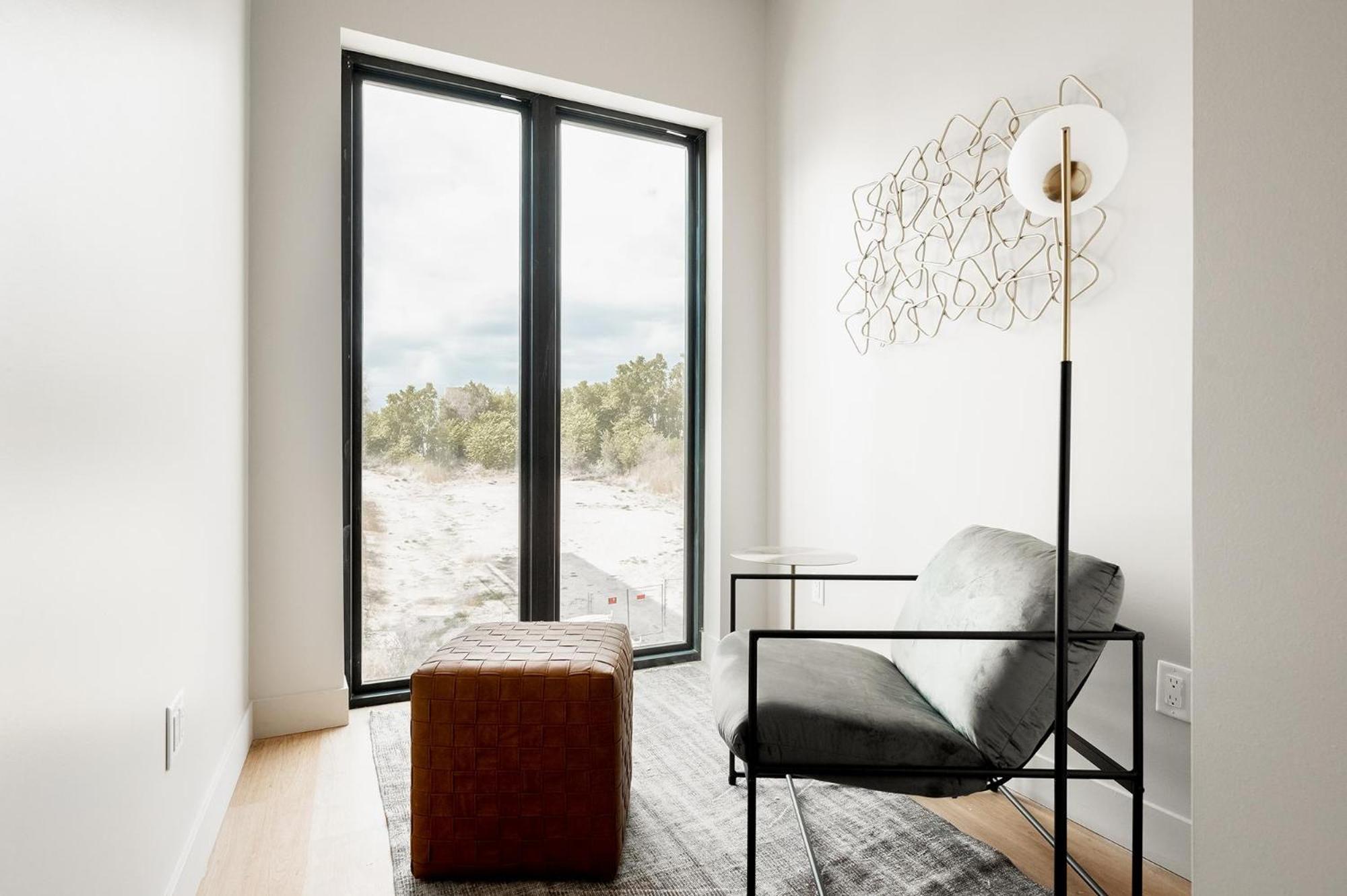 Contemporary - Grill - Balcony - Tesoro * Denver